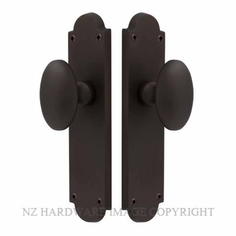 WINDSOR 5073-5076 CAMDEN OVAL KNOB ON PLATE VINTAGE BRONZE