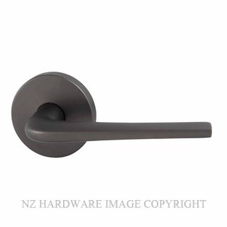 SCHLAGE SIERRA G MEDIO PLUS HANDLES GRAPHITE