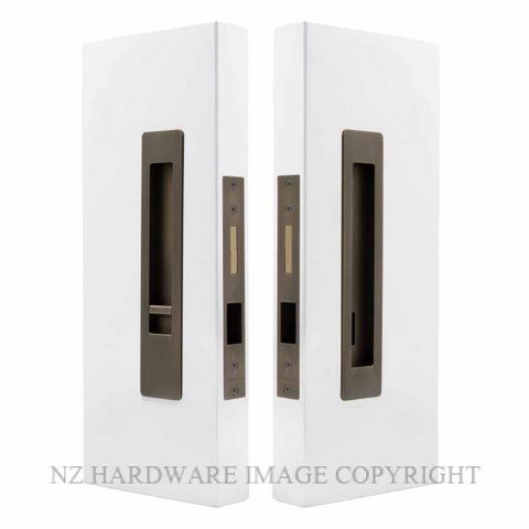 WINDSOR 5700 LUME SLIDING DOOR PRIVACY SET SNIB-EMERGENCY  ROMAN BRASS