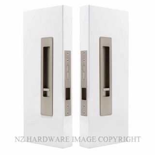 WINDSOR 5720 LUME SLIDING DOOR PRIVACY SET SNIB-SNIB  BRUSHED NICKEL