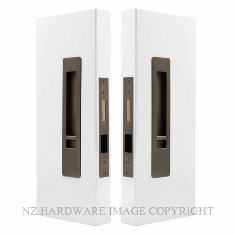 WINDSOR 5720 LUME SLIDING DOOR PRIVACY SET SNIB-SNIB  ROMAN BRASS