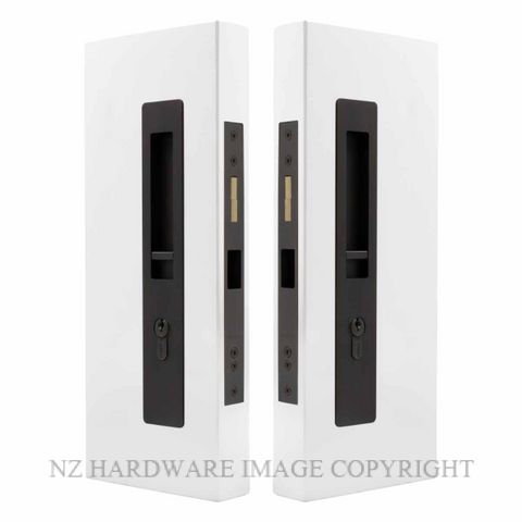 WINDSOR 5730 LUME SLIDING DOOR LOCKSET  KEY-KEY DARK ROMAN BRASS