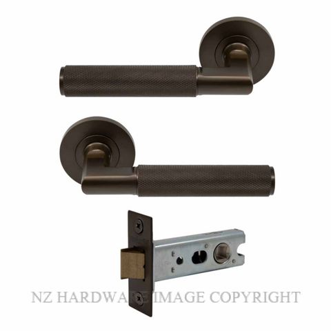 WINDSOR 8412 CCB NIDO LUMINA DIAMOND KNURL PASSAGE SET COCOA BRONZE