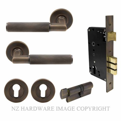 WINDSOR 8414 OR NIDO LUMINA DIAMOND KNURL ROUND ROSE ENTRANCE SET OIL RUBBED BRONZE