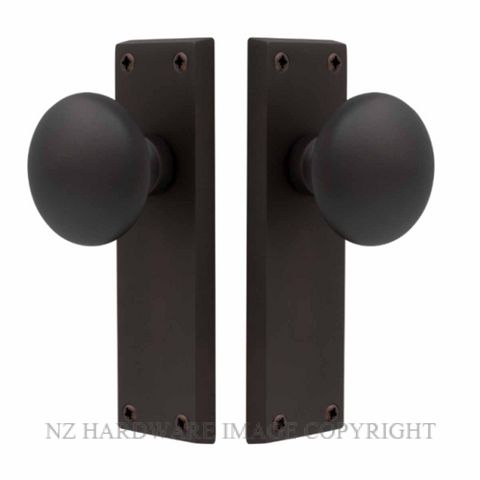 WINDSOR 3002-3015 VICTORIAN KNOB ON PLATE VINTAGE BRONZE