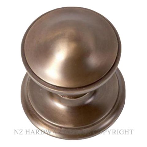 TRADCO 2366 AB CENTRE DOOR KNOB ANTIQUE BRASS