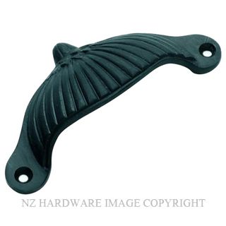 TRADCO 3574 AF DRAWER PULL FLUTED CI 105 X 40MM ANTIQUE FINISH