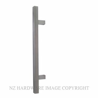 WINDSOR 7054-FF SS 450MM PULL 25MM SQUARE SINGLE STAINLESS STEEL