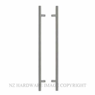 WINDSOR 7092 SS 900MM PULL HANDLE PAIR STAINLESS STEEL 304