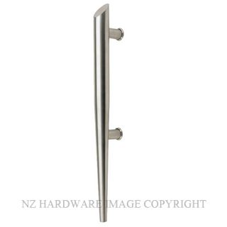 WINDSOR 7104 RF SS TORCH PULL HANDLE SINGLE REAR FIX STAINLESS STEEL