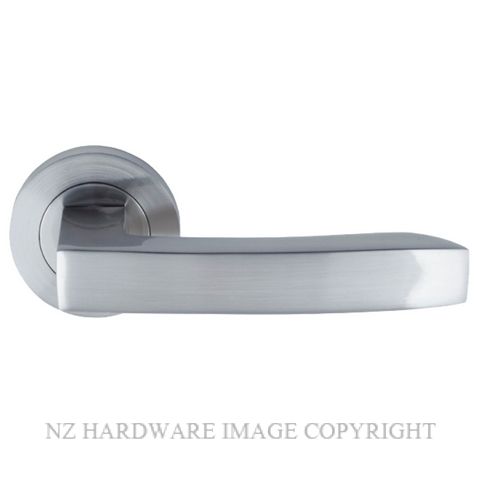 WINDSOR 9022-9052 BN CORBEL LEVER ON ROSE BRUSHED NICKEL