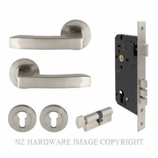 WINDSOR 9025 BN FUTURA - CORBEL LOCKING SET BRUSHED NICKEL