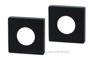 MNSCOVERBLK SQUARE ROSETTE PASSAGE&DUMMY (PAIR) MATT BLACK