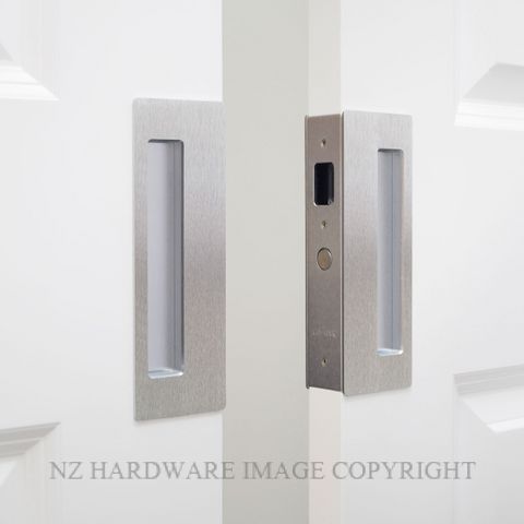 CL400 DOUBLE DOOR PASSAGE SET MAGNETIC 46-52MM