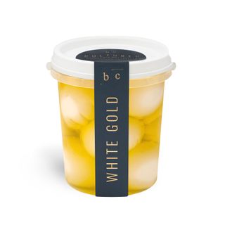 BOTANICAL CUISINE MACADAMIA MOZZARELLA