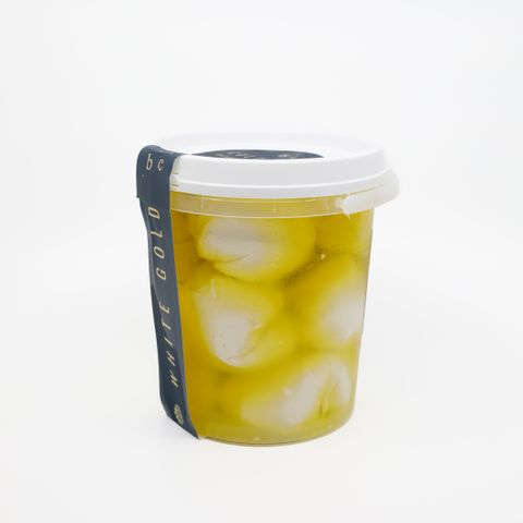 BOTANICAL CUISINE MACADAMIA MOZZARELLA