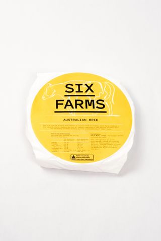 SIX FARMS BRIE 1KG