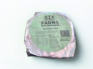 SIX FARMS AUSTRALIAN BRIE 450G