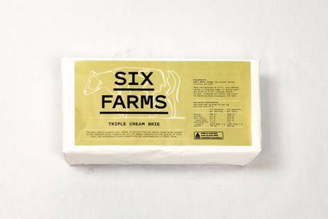 SIX FARMS TRIPLE CREAM BRIQUE 900G