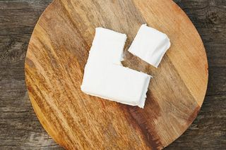 MAIN RIDGE F/HOUSE MARINATED CHEVRE 1KG