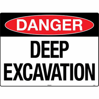 SIGN DANGER DEEP EXCAVATION 600x450 CORFLUTE