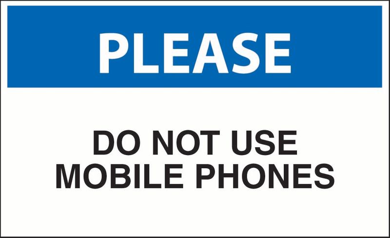 Please Do Not Use Mobile Phones PVC