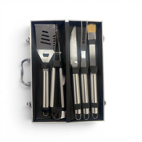 5 Piece BBQ Tool Set with Carry Case