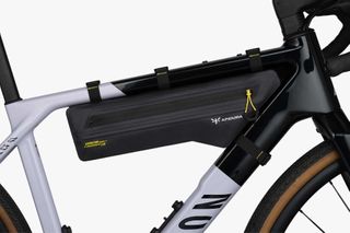 Apidura Expedition Frame Pack 2.8L