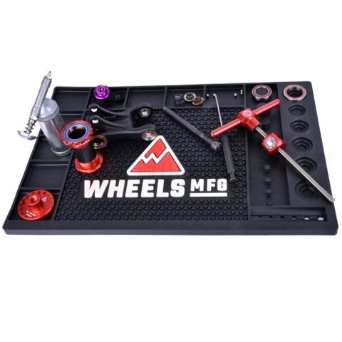 Wheels MFG Ultimate Benchtop Mat