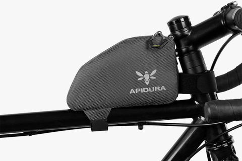 The Apidura Expedition Waist Belt Adds 1L of On-Body Storage 