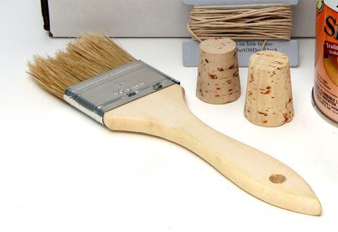 Newbaum's 2" Shellac Application Brush