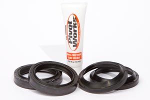 PWFSK-Z004 FORK SEAL KIT- KAWASAKI KDX200 1995-06