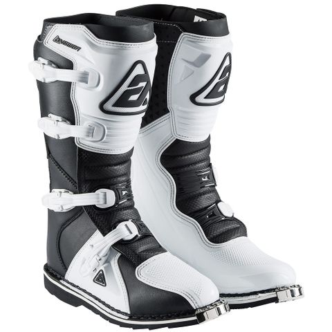 0410-0305-2111 AR1 ADULT BOOT WHITE/BLACK 11