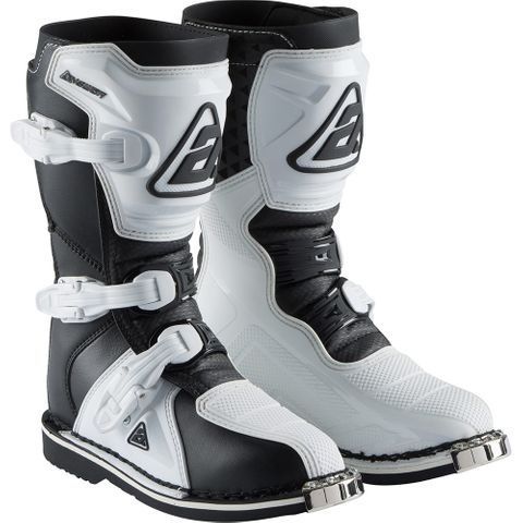 0410-2304-2104 AR1 YOUTH BOOT WHITE/BLACK Y4