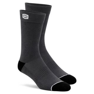 ONE-24021-007-18 SOLID CASUAL SOCKS GREY LG/XL