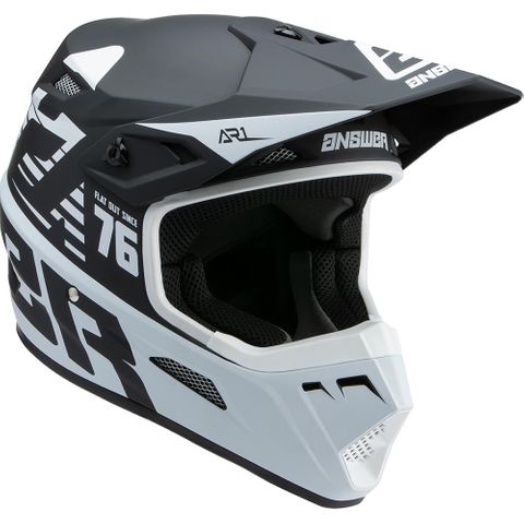 A22 Ar-1 Helmet Youth Bold Black/White