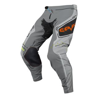 2330087-112-Y26 25.1 YTH ZERO HIJACK PANT CONCRETE Y26