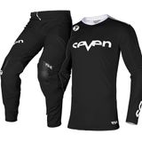 26.1 Rival Staple Black