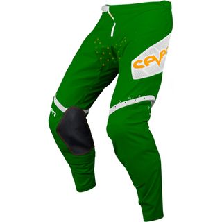 2330078-316-32 24.1 ZERO INSTITUTION PANT EMERALD 32