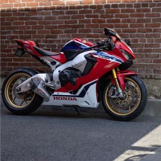 Yoshimura CBR1000RR/SP/SP2 17-24 AT2 SO SS-SS