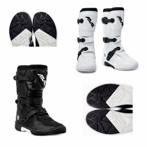 Atlas TRACTION Youth Boots