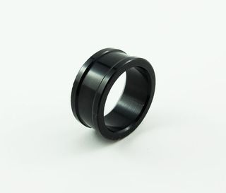 SPACER/STUB/17MM X 10/ALU/BLACK