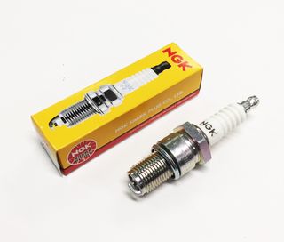 NGK GR9DI-8 SPARK PLUG