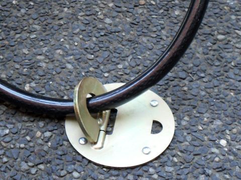 'Xtra-Lok' GROUND ANCHOR - for CHAINS and CABLES