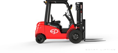 EFL303-4800 // MID 3.0t yard forklift with 16.4kWh LFP battery and 4.8m triplex container mast