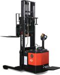 CQE15SL-6000 // PRO 1.5t pantograph reach stacker with 5.0kWh LFP battery and 6.0m triplex mast