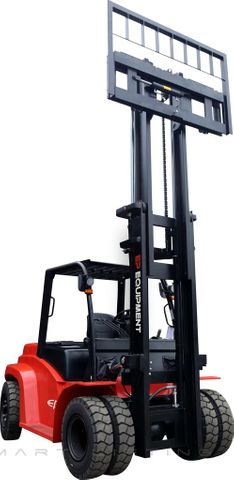 CPCD50T8-4500 // Diesel 5.0t yard forklift with Isuzu 6BG1 engine and 4.5m triplex mast