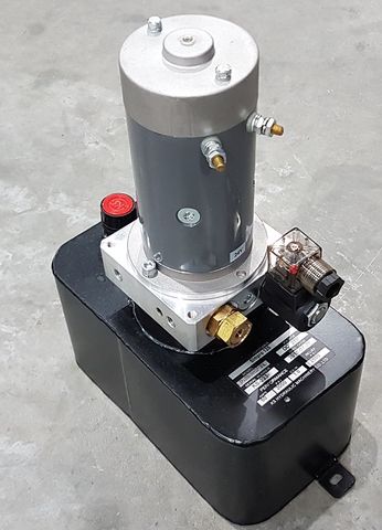P/Pk, KS 24VDC 0.8kW, 1.0cc, 4L steel tank, no motor relay (SIMPRO-12-01S DM/MD)