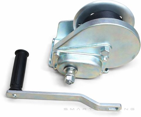 Winch, braked, complete with handle and strap (EZ)