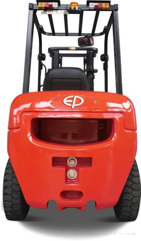 EFL302V-4500 // BASE 3.0t yard forklift with 22kWh LFP battery, 80V AC motors & 4.5m container mast